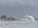 LZ01148 Big reflected wave at Porthcawl lighthouse.jpg